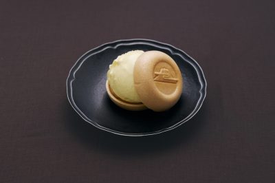 アイスクリーム＜最中＞